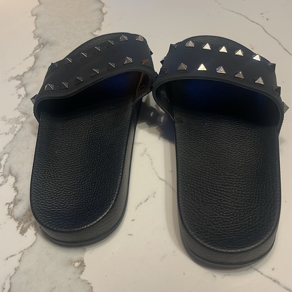 VALENTINO ROCKSTUD RUBBER SLIDER SANDAL 40 - Picture 9 of 10